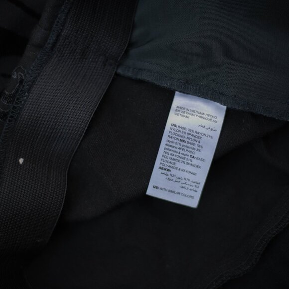 Chico’s Velvet Ankle Pants Womens 10 Black Burnout Pull On Stretch Gothic Party - Picture 8 of 9